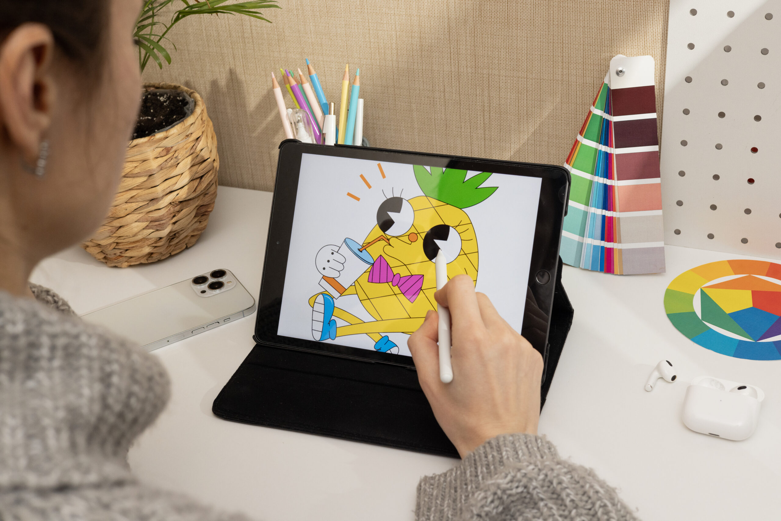 Animating on iPad: FlipaClip, ToonSquid, and Procreate Dreams